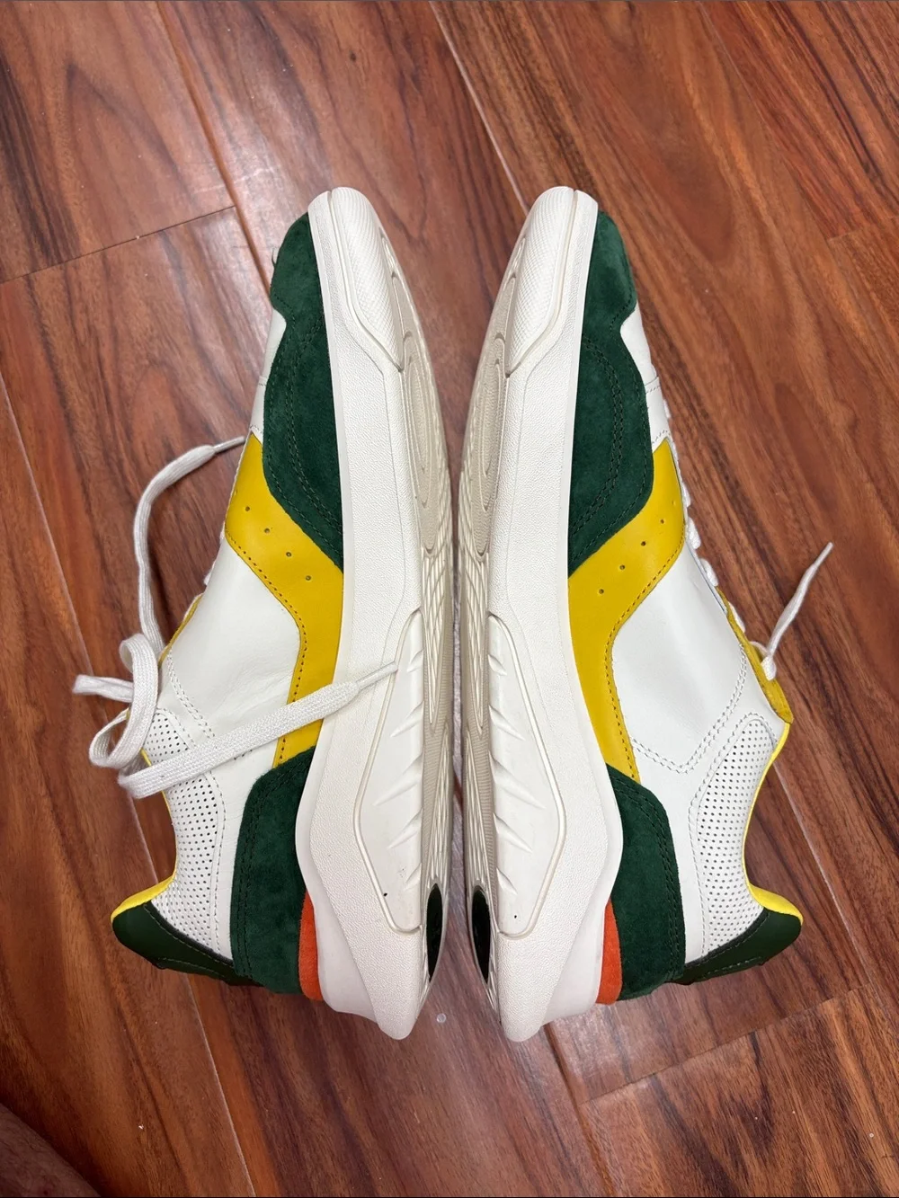 Lacoste brand style